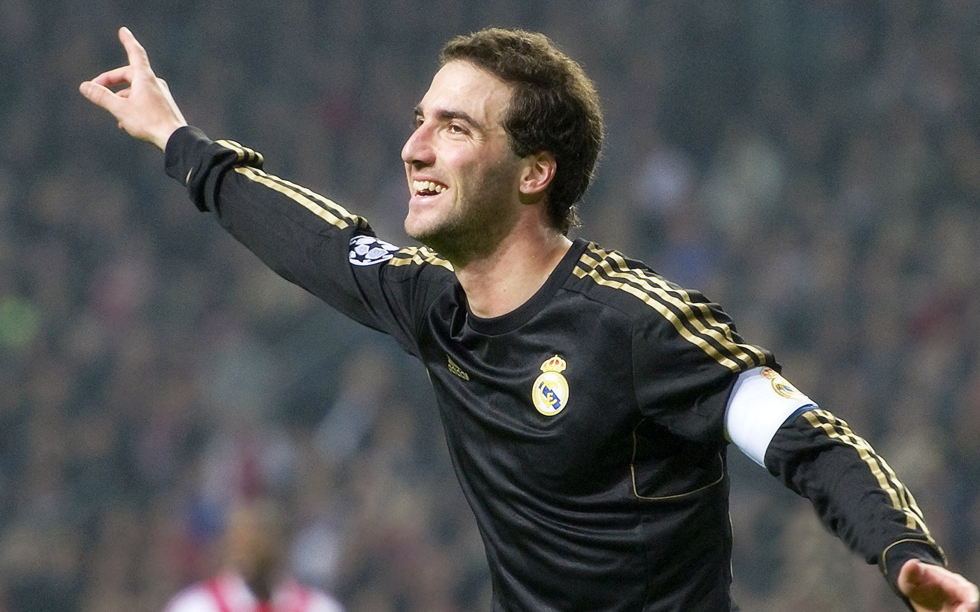 罗德里统治全场，里昂提前终结尤文悬念